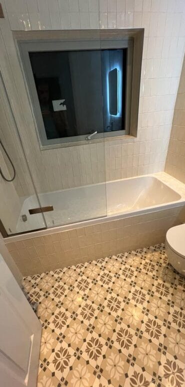 WhatsApp Image 2024-10-29 at 23.28.07 (2)